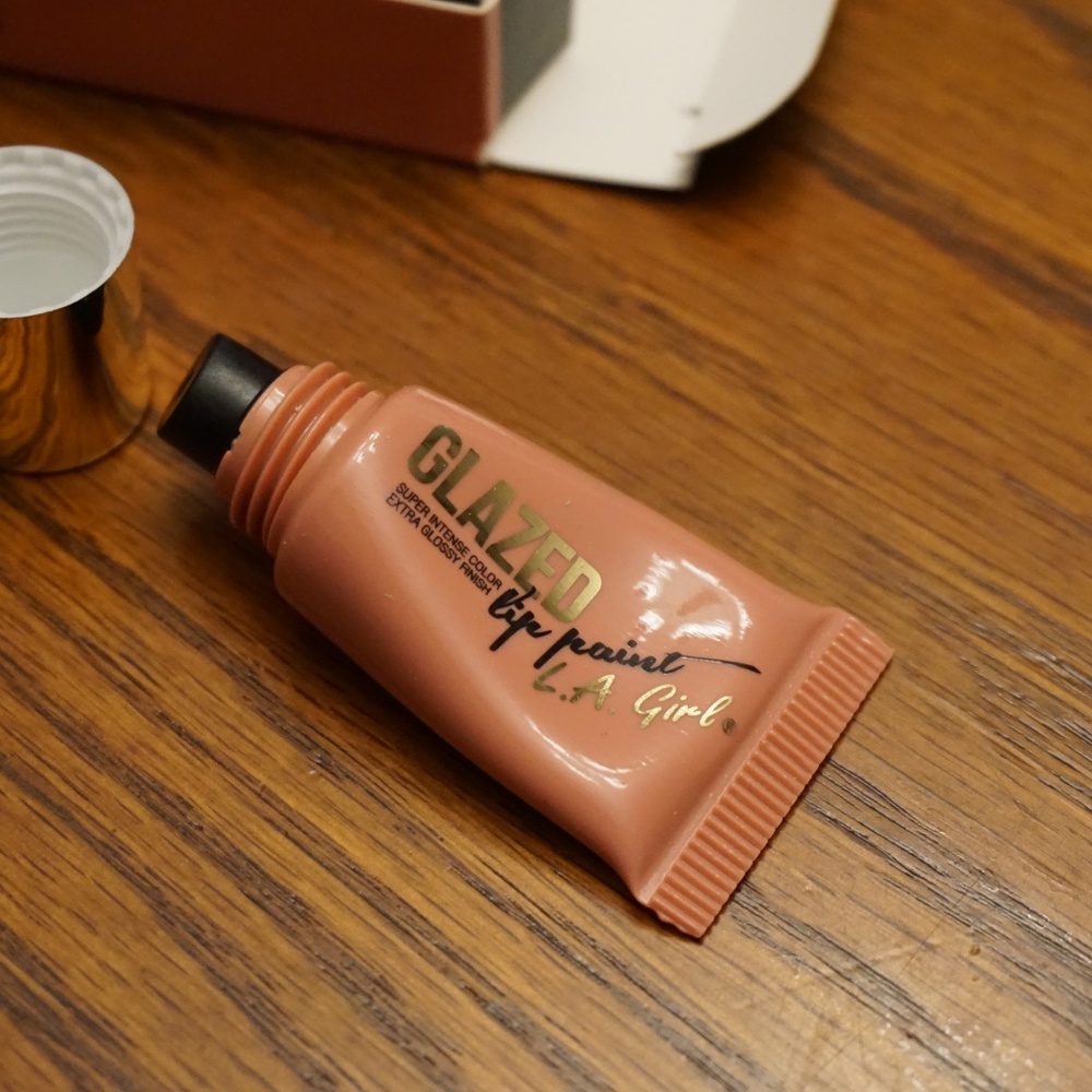 L.A. Girl Glazed Vitamin E Lip Paint Sample Elude